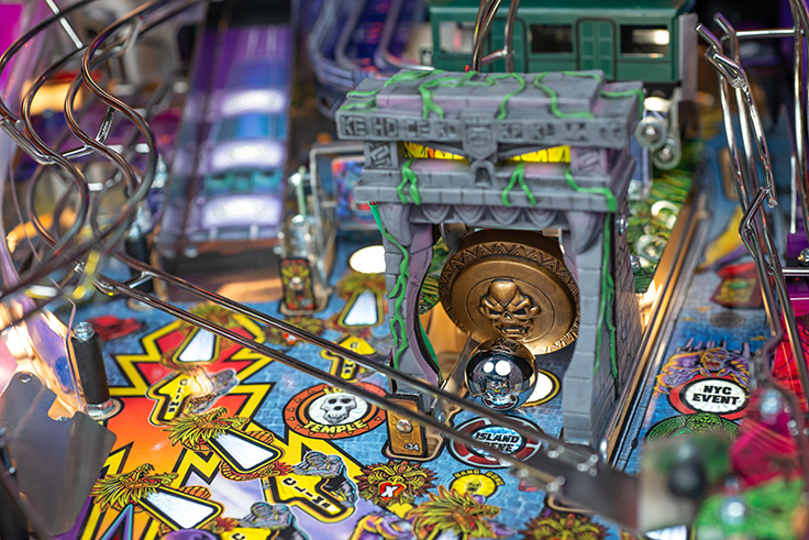 King Kong LE Pinball Machine – Myth of Terror Island - Image 29
