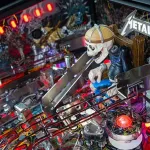 Godzilla Premium Pinball – Motorized Skyscraper & Mechagodzilla Battle - Image 17
